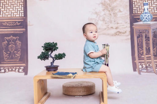 宣威宝宝反复发烧呕吐